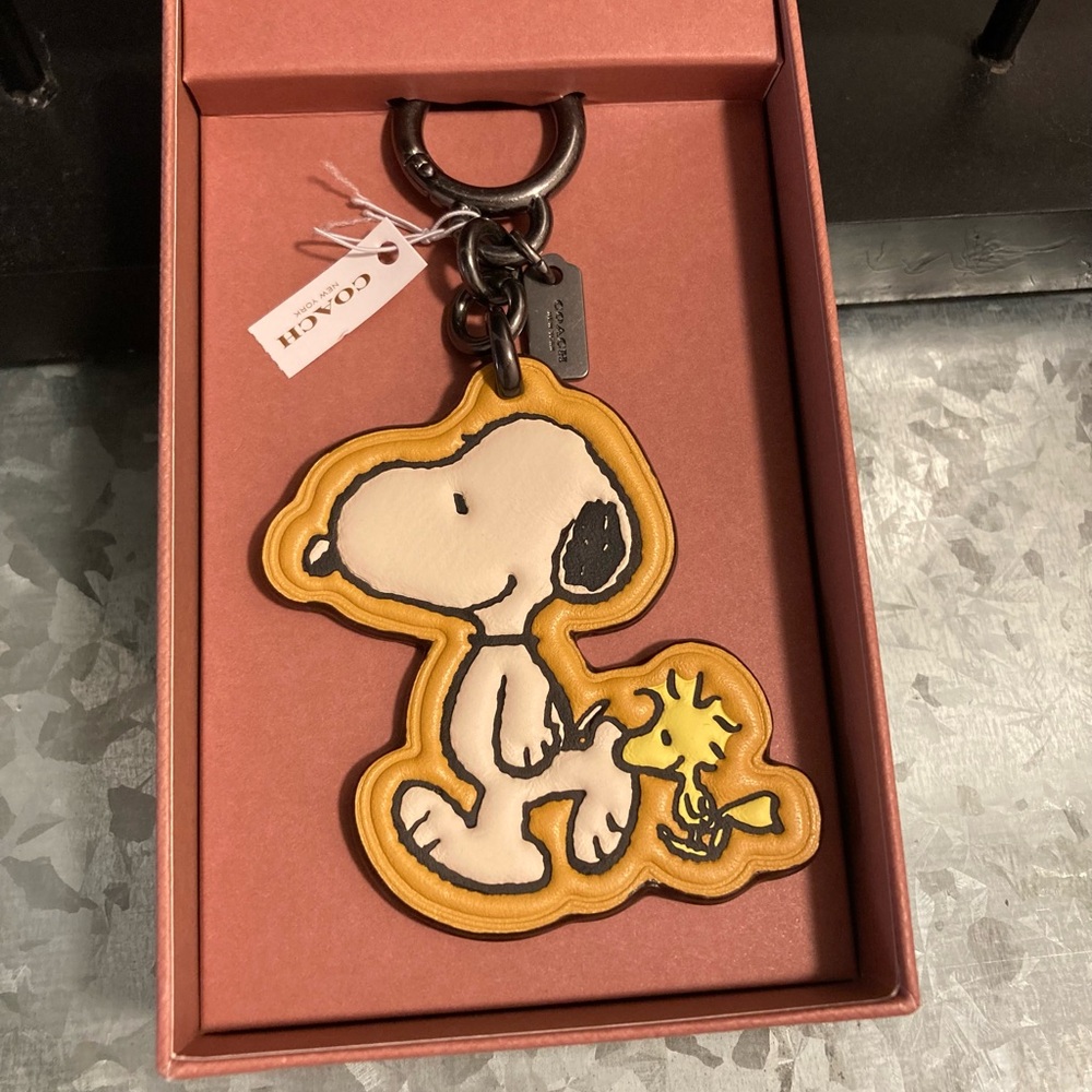 Coach x Peanuts Hangtag - Picture 2 of 7